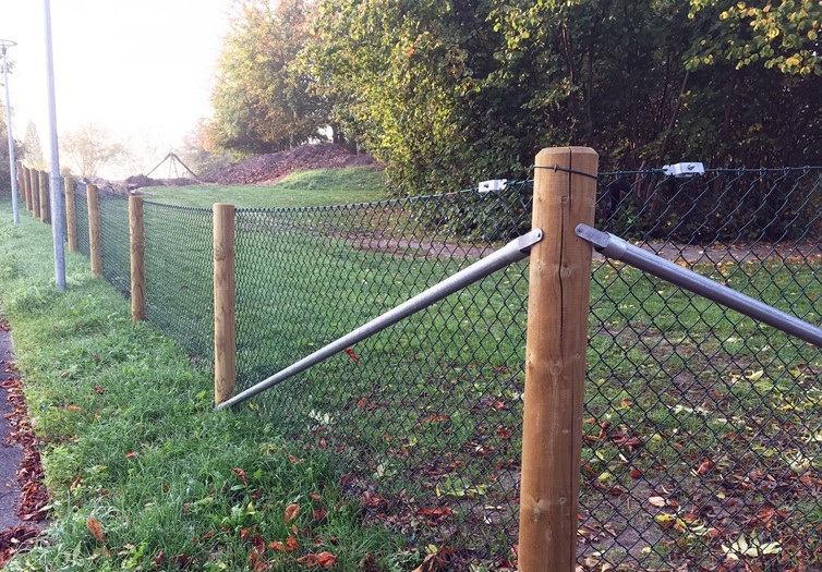 Opsætning af trådhegn